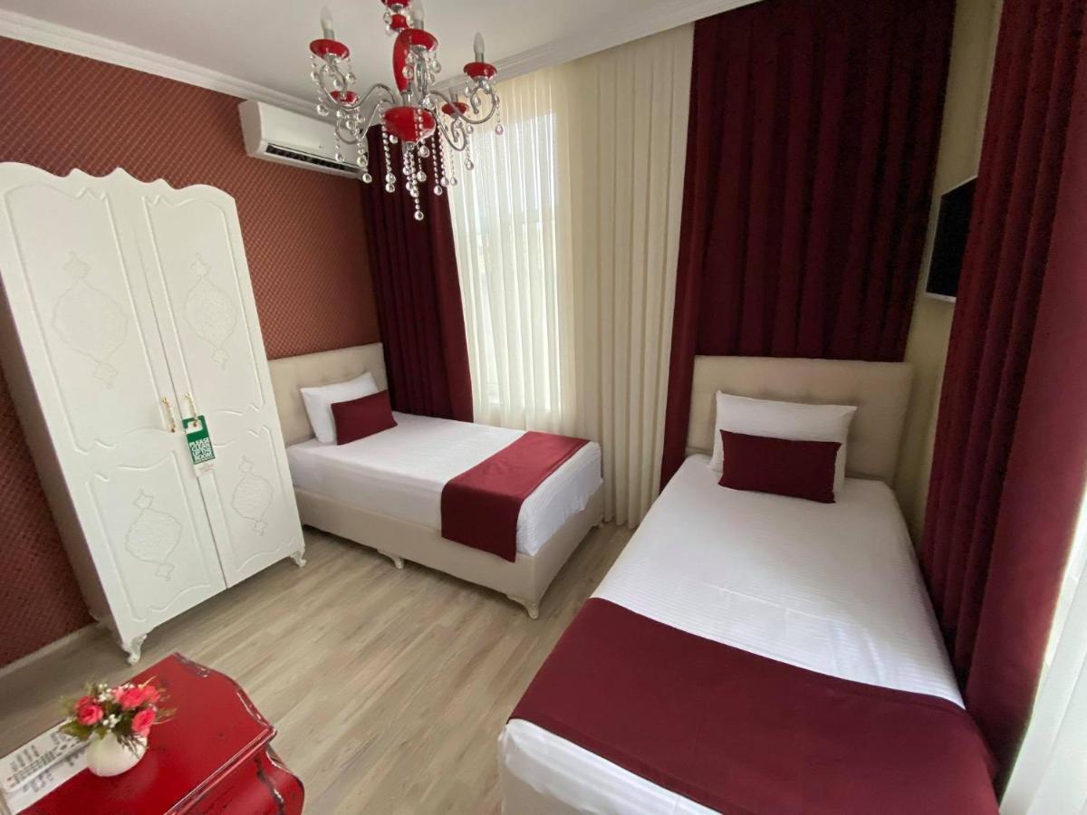 Otantik Shumen Hotel Kültér fotó