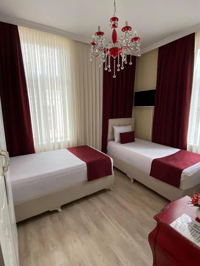 Otantik Shumen Hotel Kültér fotó