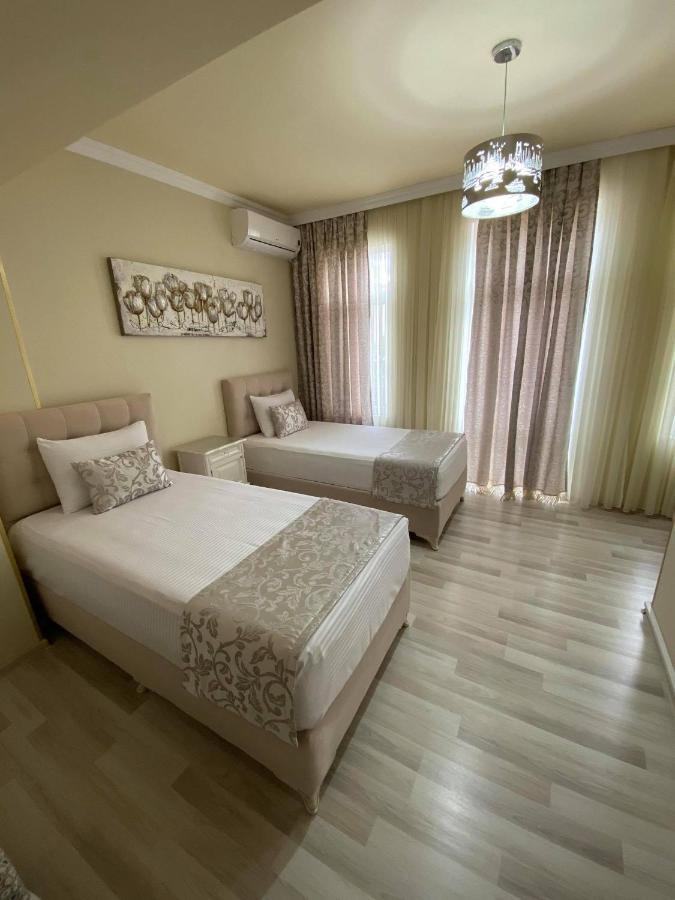 Otantik Shumen Hotel Kültér fotó