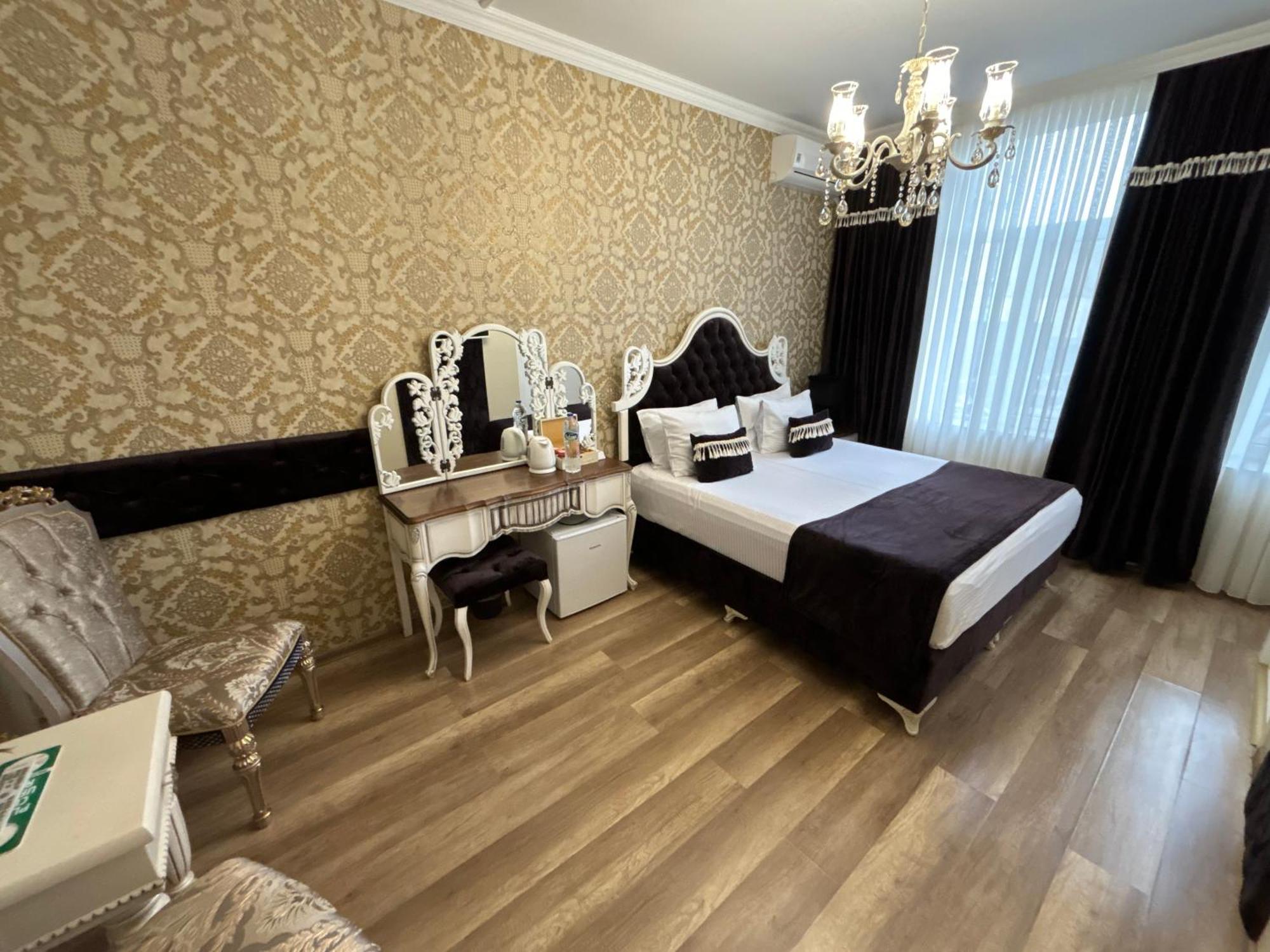 Otantik Shumen Hotel Kültér fotó