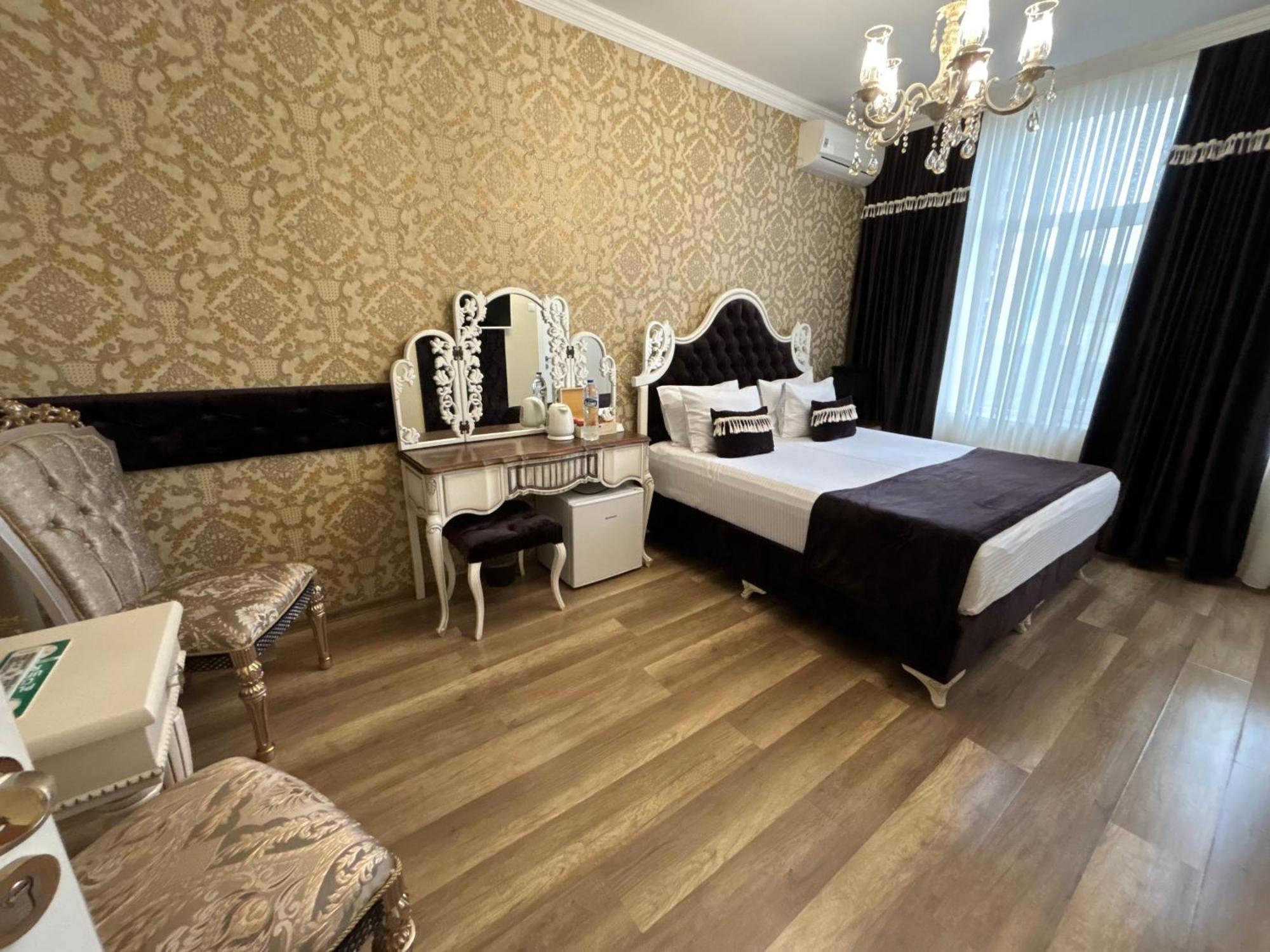 Otantik Shumen Hotel Kültér fotó