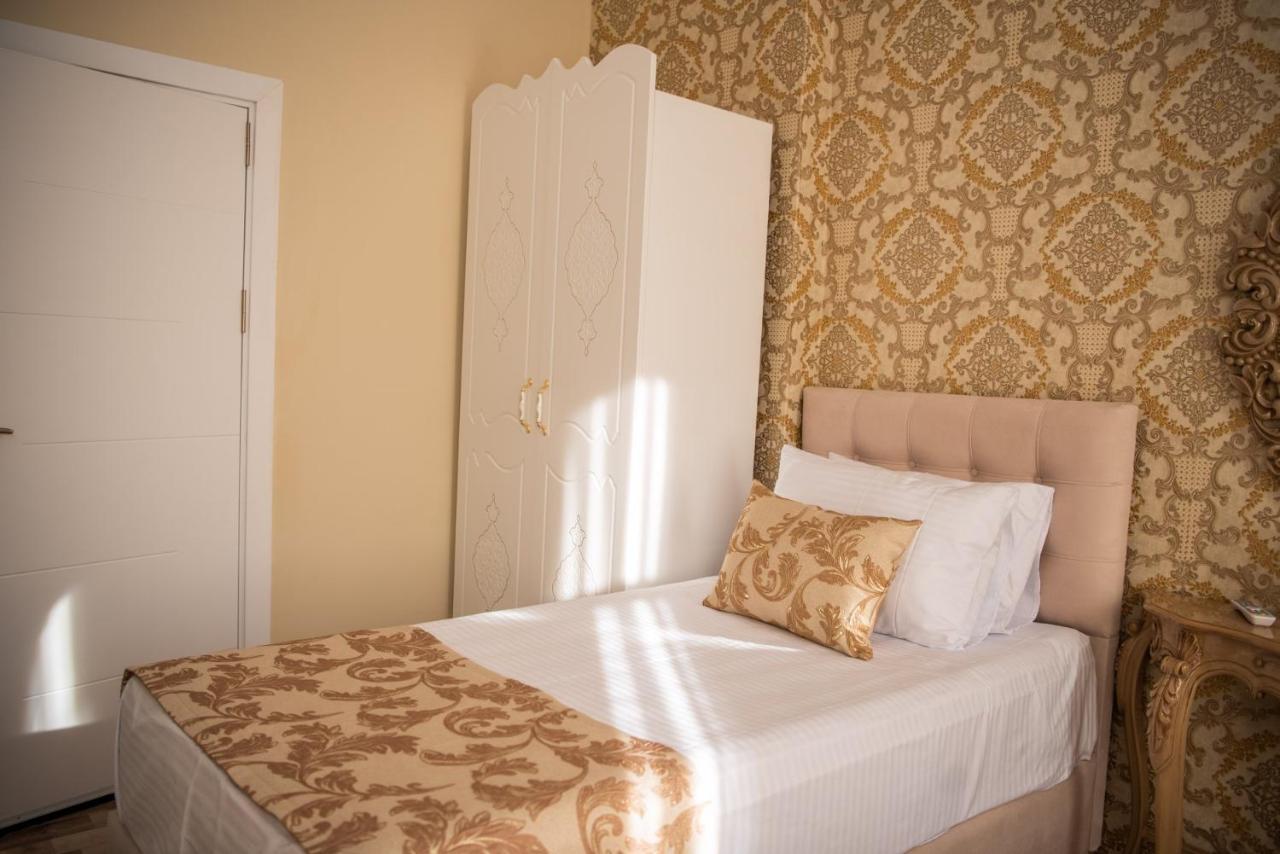Otantik Shumen Hotel Kültér fotó