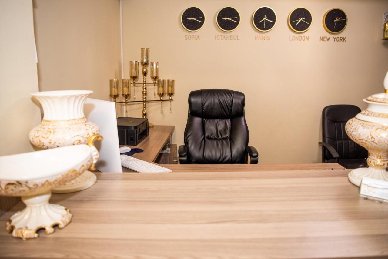 Otantik Shumen Hotel Kültér fotó
