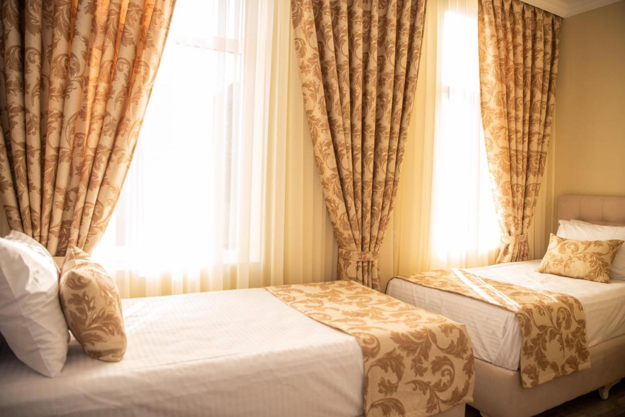 Otantik Shumen Hotel Kültér fotó