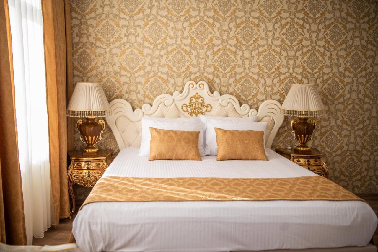 Otantik Shumen Hotel Kültér fotó