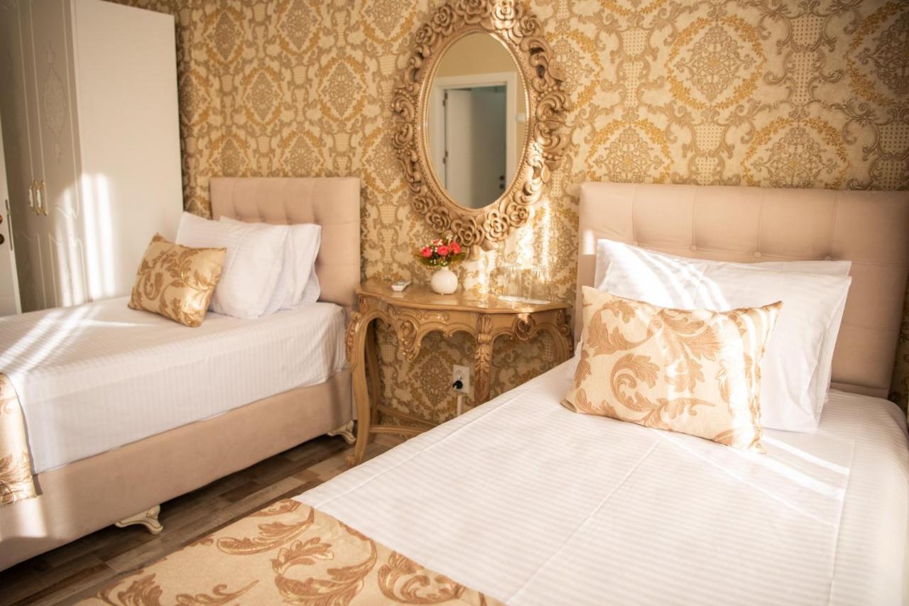 Otantik Shumen Hotel Kültér fotó